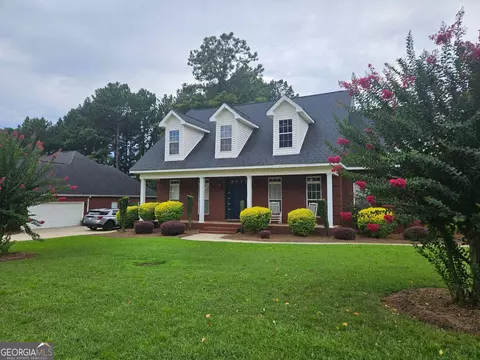 304 Victoria Cir, Warner Robins, GA 31088