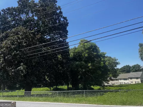 1052 Level Creek Rd, Sugar Hill, GA 30518 photo 5