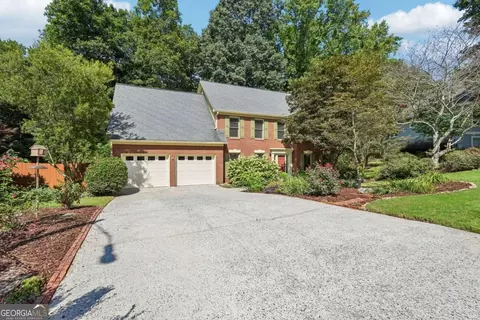 89 Creekside Dr, Dallas, GA 30157