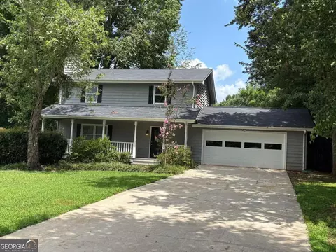 4830 Squirrel Creek Dr, Gainesville, GA 30506
