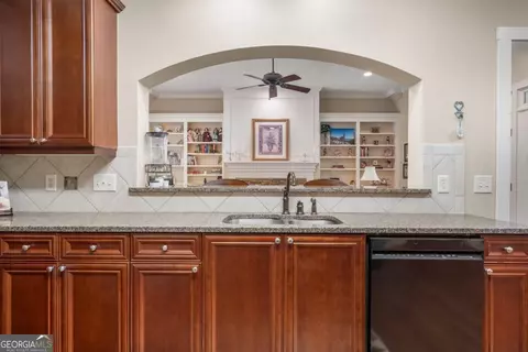 Kitchen - Undisclosed, Pine Mountain, GA 31822 photo 3 of 4