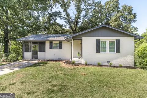 2061 Manson Rd, Macon, GA 31217