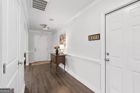 Entry Way - 618 Bledsoe Dr, Guyton, GA 31312 photo 1 of 8