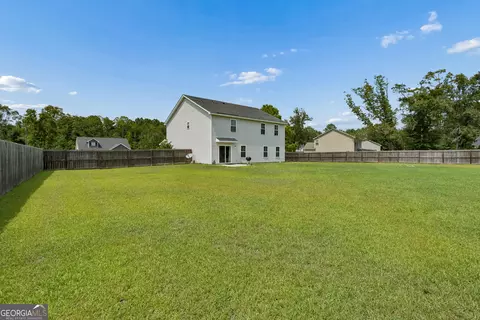 Exterior - 618 Bledsoe Dr, Guyton, GA 31312 photo 6 of 8