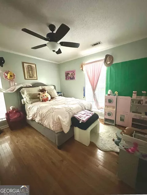 Bedroom - 1145 Jackson Lake Rd, Jackson, GA 30233 photo 4 of 10