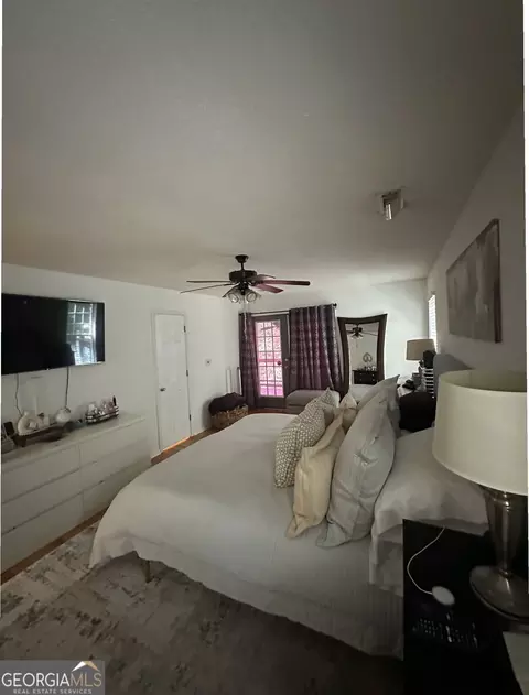 Bedroom - 1145 Jackson Lake Rd, Jackson, GA 30233 photo 10 of 10