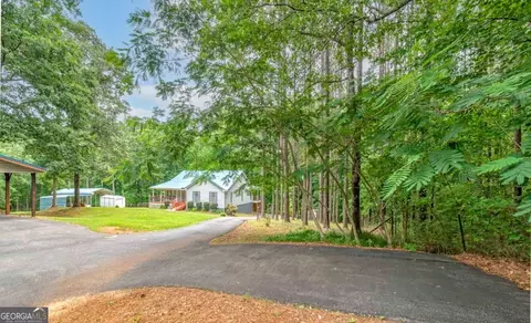 Exterior - 1145 Jackson Lake Rd, Jackson, GA 30233 photo 2 of 18