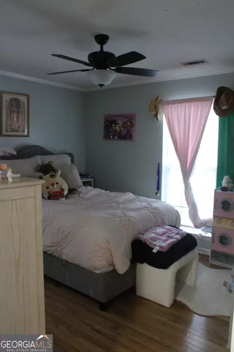 Bedroom - 1145 Jackson Lake Rd, Jackson, GA 30233 photo 5 of 10