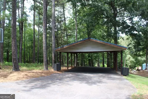 Exterior - 1145 Jackson Lake Rd, Jackson, GA 30233 photo 4 of 18