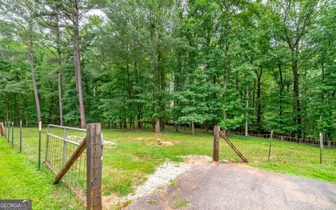 Exterior - 1145 Jackson Lake Rd, Jackson, GA 30233 photo 6 of 18