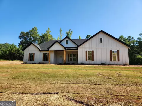 644 Shelnut Rd, Locust Grove, GA 30248