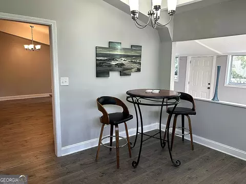 Dining - 203 Pineview Dr, Warner Robins, GA 31088 photo 1 of 1