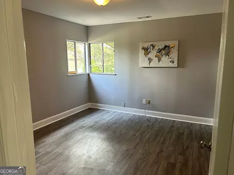 Bedroom - 203 Pineview Dr, Warner Robins, GA 31088 photo 1 of 2