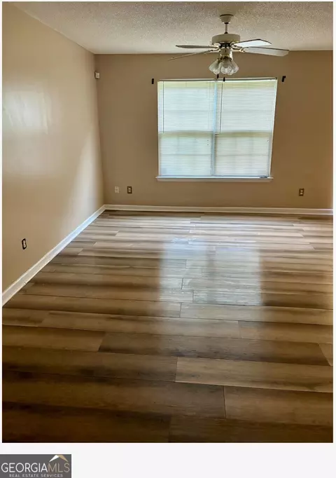 Living - 7182 Georges, Morrow, GA 30260 photo 2 of 2