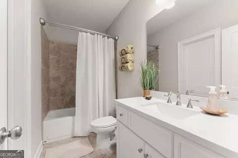 Bath - 3206 Ridge Towne Pl, Duluth, GA 30096 photo 6 of 6