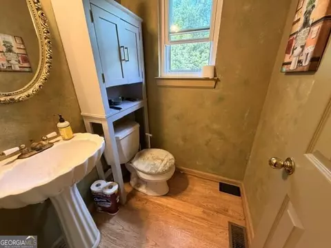 Bath - 1657 Chubb Rd SW, Cave Spring, GA 30124 photo 2 of 2