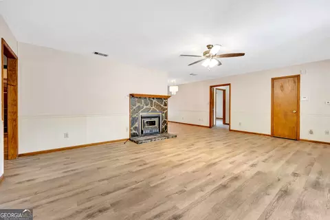 Living - 435 Miller Rd, Covington, GA 30014 photo 3 of 5