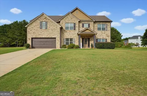 Exterior - 10 Paladin Dr, Covington, GA 30016 photo 1 of 6