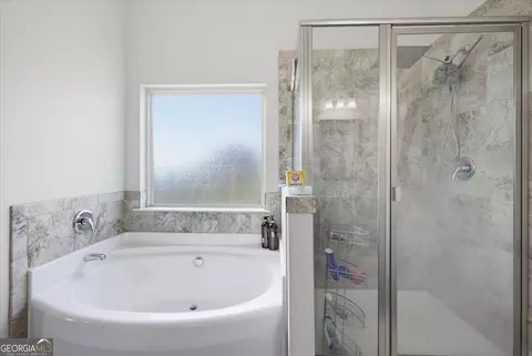 Bath - 10 Paladin Dr, Covington, GA 30016 photo 2 of 3