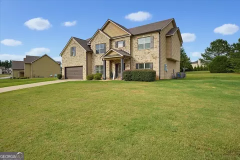 Exterior - 10 Paladin Dr, Covington, GA 30016 photo 3 of 6