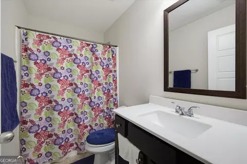 Bath - 10 Paladin Dr, Covington, GA 30016 photo 1 of 3