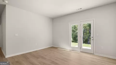 Living - 185 Rolling Meadow Trce, Jasper, GA 30143 photo 2 of 3