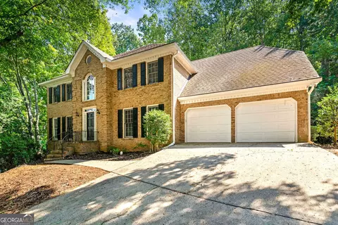 4397 Windsor Oaks Cir, Marietta, GA 30066