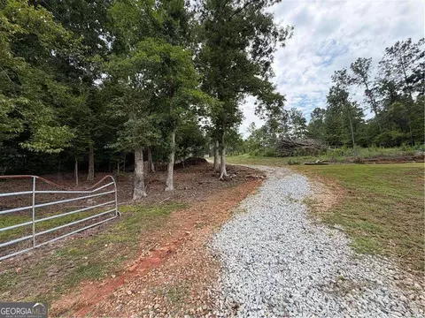 Undisclosed, Covington, GA 30014 photo 3