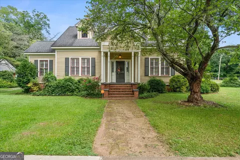 216 S Laurel Ave, Greensboro, GA 30642