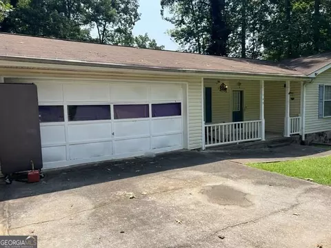 145 Bob White Dr, Stockbridge, GA 30281