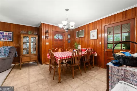 Dining - 130 Washington St, Tignall, GA 30668 photo 2 of 2