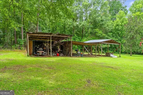 Exterior - 130 Washington St, Tignall, GA 30668 photo 6 of 7