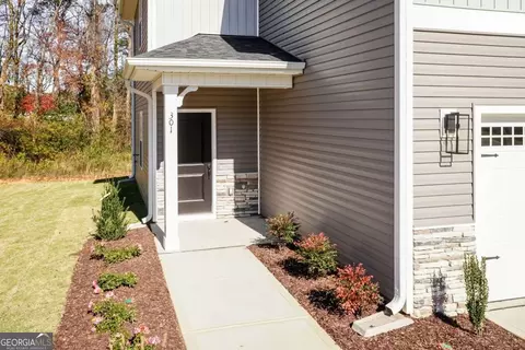 Exterior - 519 Creek Rd, Cornelia, GA 30531 photo 1 of 1