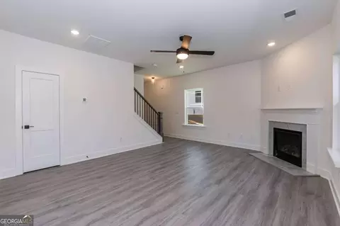Living - 519 Creek Rd, Cornelia, GA 30531 photo 1 of 5