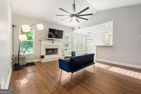 Living - 115 Linda St, Colbert, GA 30628 photo 1 of 1