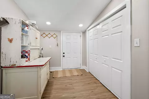 Entry Way - 283 Easy St, Toccoa, GA 30577 photo 3 of 4