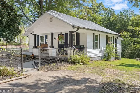 Exterior - 283 Easy St, Toccoa, GA 30577 photo 7 of 8
