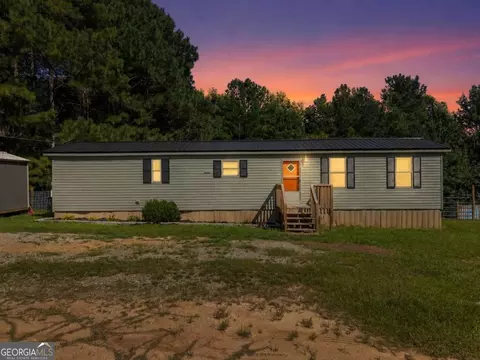 247 Highway 323, Maysville, GA 30558