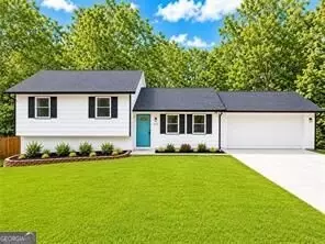 1018 Wayne Dr, Snellville, GA 30078