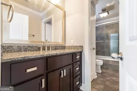 Bath - 203 Avondale Cir, Warner Robins, GA 31088 photo 7 of 8