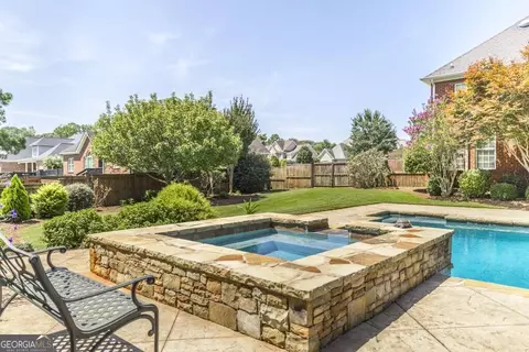 Exterior - 203 Avondale Cir, Warner Robins, GA 31088 photo 13 of 18