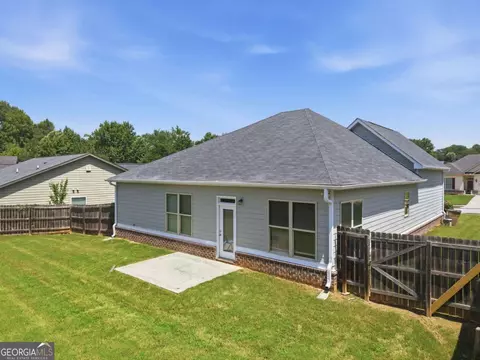 Exterior - 6311 Horizon Ct, Rex, GA 30273 photo 9 of 11