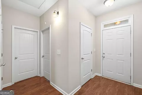 Entry Way - 6311 Horizon Ct, Rex, GA 30273 photo 4 of 12