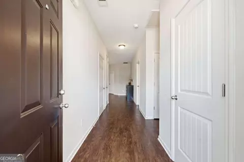 Entry Way - 6311 Horizon Ct, Rex, GA 30273 photo 2 of 12