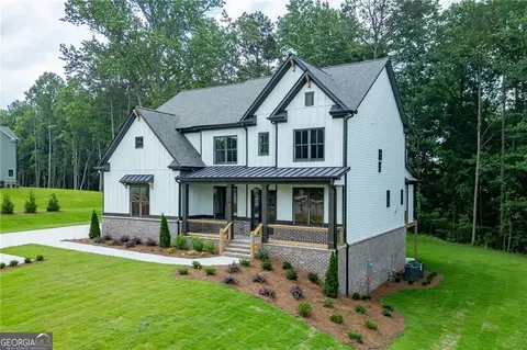 Exterior - 5370 Settingdown Rd, Cumming, GA 30041 photo 13 of 14
