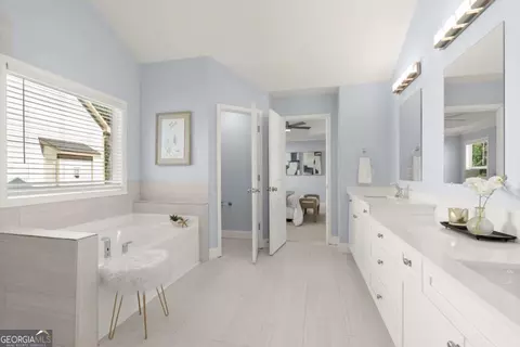 Bath - 265 Parc Dr, Canton, GA 30114 photo 1 of 4