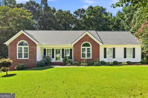 4575 Summerset Dr, Gainesville, GA 30507