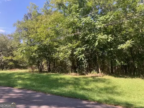 1331 S Jefferson St, Milledgeville, GA 31061