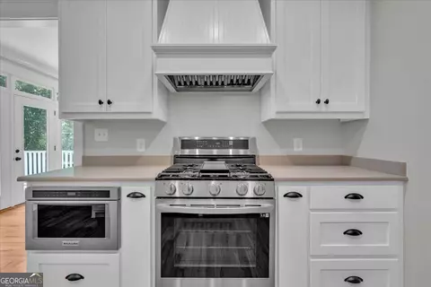 Kitchen - 203 Oberon Pl N, Macon, GA 31210 photo 3 of 3