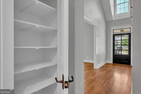 Entry Way - 203 Oberon Pl N, Macon, GA 31210 photo 5 of 9